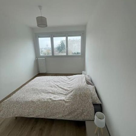 Appartement A Orleans Paisible Bagian luar foto