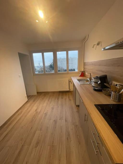 Appartement A Orleans Paisible Bagian luar foto