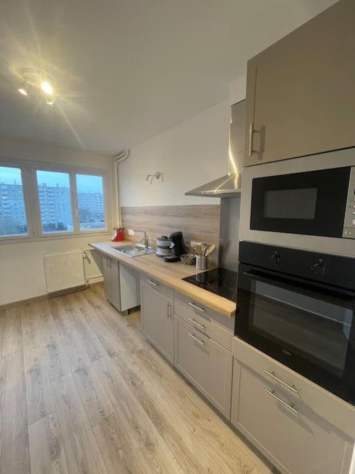 Appartement A Orleans Paisible Bagian luar foto