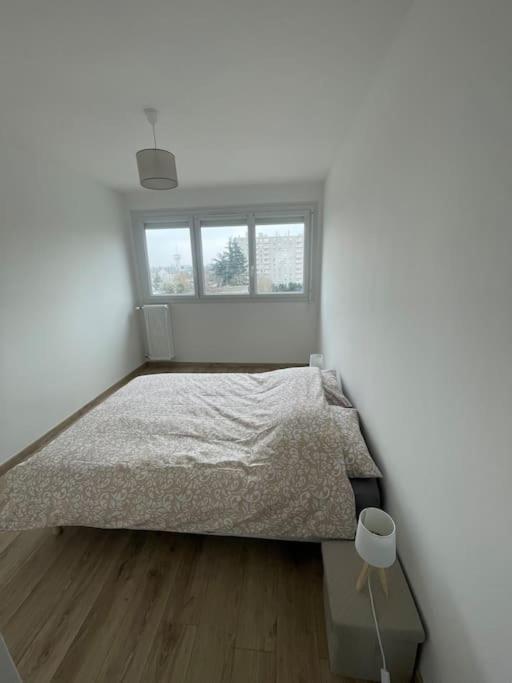 Appartement A Orleans Paisible Bagian luar foto